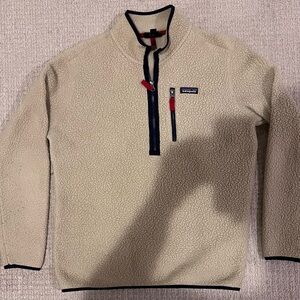 Patagonia Men's Large Cream Fleece Sweater